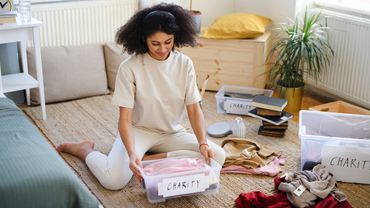 The Mental Health Benefits of Decluttering and Organization – Outshine Co.